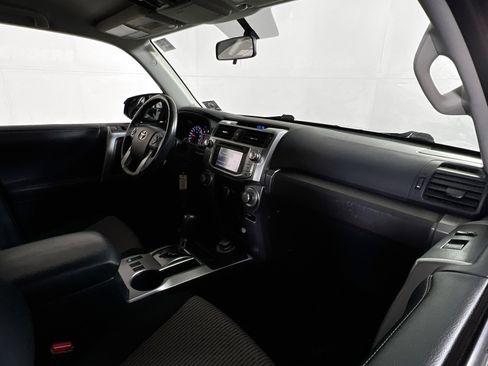 Used 2018 Toyota 4Runner SR5 image 26