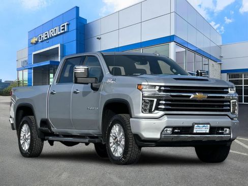 Used 2023 Chevrolet Silverado 2500 High Country AWD/4WD image 9