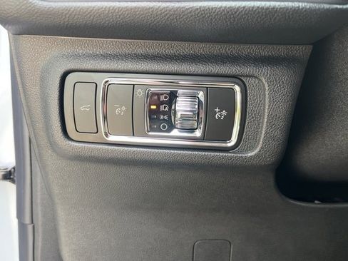 Used 2025 Lincoln Corsair Reserve w/ Towing Package image 42