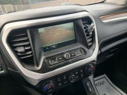 Used 2019 GMC Acadia SLE FWD image 15