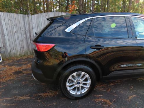 Used 2020 Ford Escape SE AWD/4WD image 7