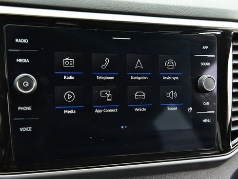 Certified 2023 Volkswagen Atlas SE w/ Black Wheel Package image 14