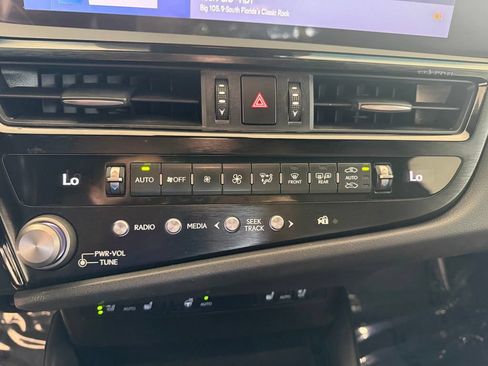 Used 2023 Lexus ES 350 w/ Premium Package FWD image 45