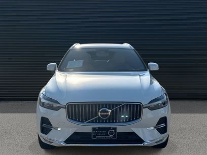 Certified 2023 Volvo XC60 B6 Ultimate w/ Climate Package