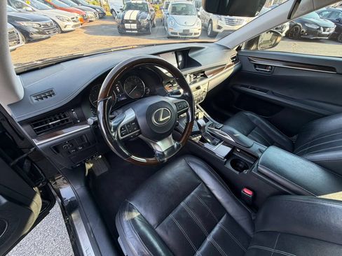 Used 2016 Lexus ES 350 FWD image 17