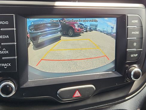 Used 2020 Kia Soul S FWD image 17