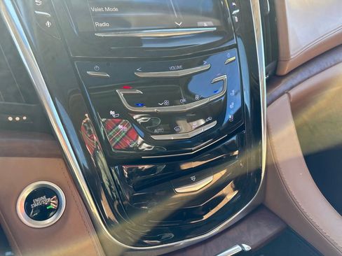 Used 2016 Cadillac Escalade Platinum image 51