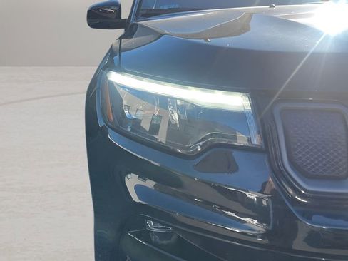Used 2022 Jeep Compass High Altitude image 36