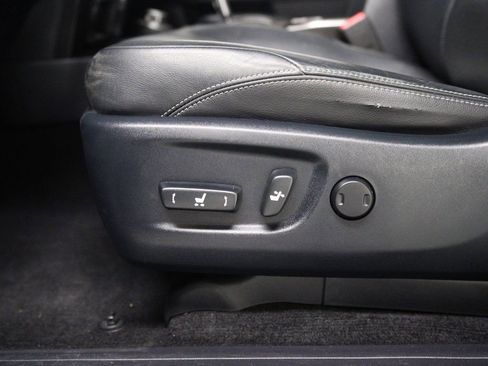 Used 2019 Toyota 4Runner Limited image 24