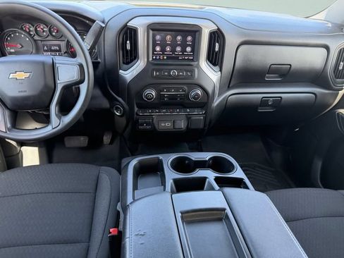 Used 2025 Chevrolet Silverado 2500 Custom w/ Custom Value Package AWD/4WD image 20