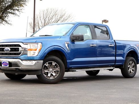 Certified 2022 Ford F150 XLT w/ XTR Package AWD/4WD image 20