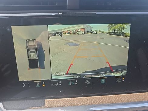 Used 2023 GMC Sierra 1500 Denali w/ Denali Reserve Package AWD/4WD image 25