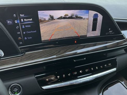 Certified 2023 Cadillac Escalade ESV Sport Platinum image 19