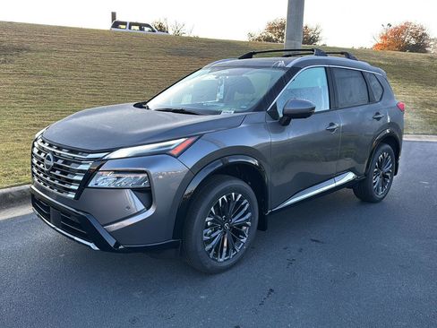 New 2026 Nissan Rogue Platinum image 1