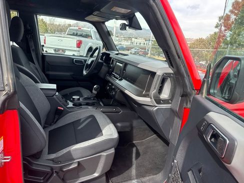Certified 2023 Ford Bronco 4-Door AWD/4WD image 29