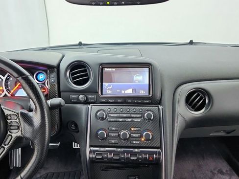Used 2012 Nissan GT-R Black Edition image 26