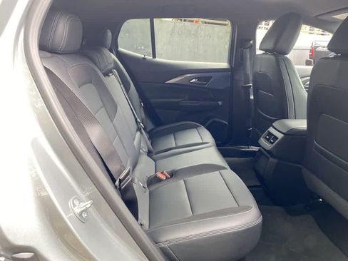 Used 2024 Chevrolet Equinox EV LT FWD image 17