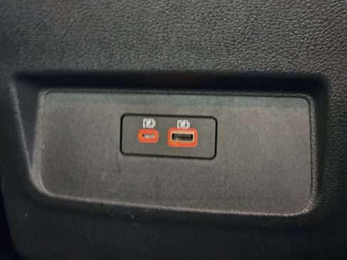 Used 2022 Nissan Frontier S w/ Technology Package AWD/4WD image 42