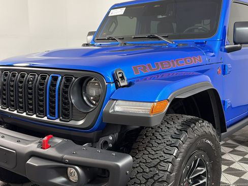 Used 2026 Jeep Wrangler Rubicon AWD/4WD image 23