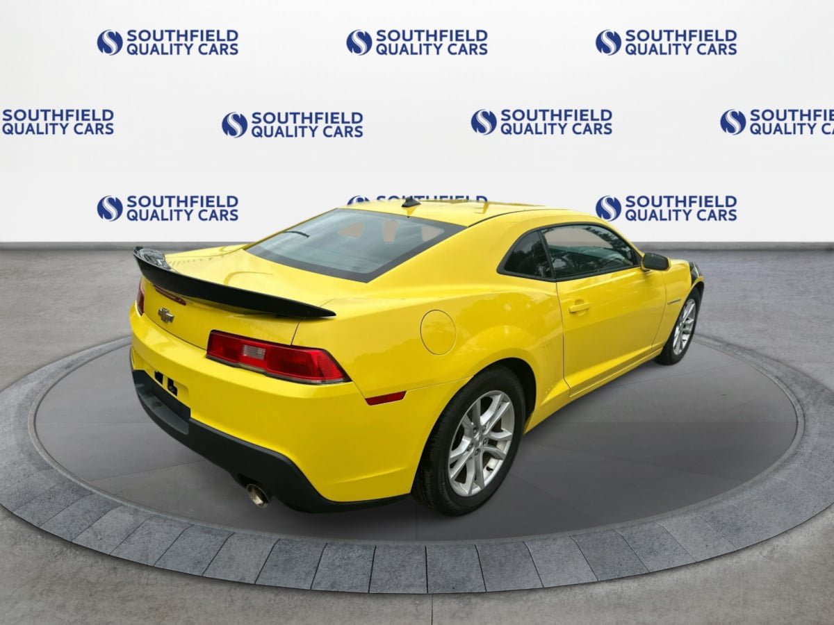 Used 2015 Chevrolet Camaro LS w/ LPO, Black Appearance Package RWD image 7