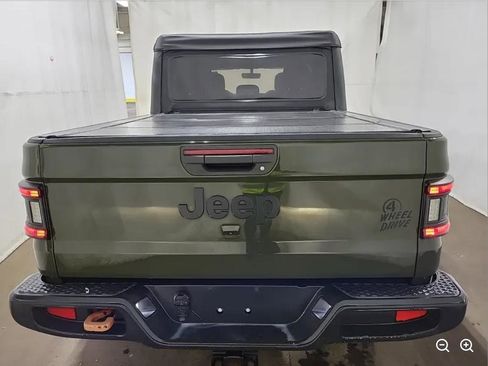 Used 2022 Jeep Gladiator Sport AWD/4WD image 3
