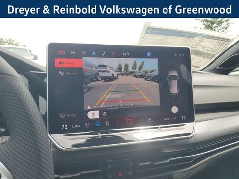 New 2025 Volkswagen GTI Autobahn image 32