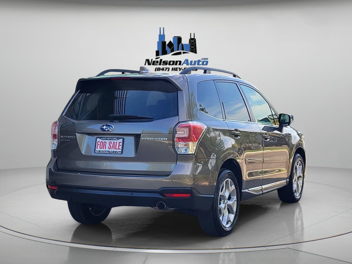 Used 2018 Subaru Forester 2.5i Touring AWD/4WD image 4