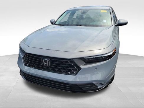 Used 2025 Honda Accord EX-L image 13