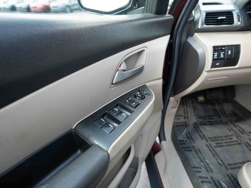 Used 2012 Honda Odyssey EX-L image 7