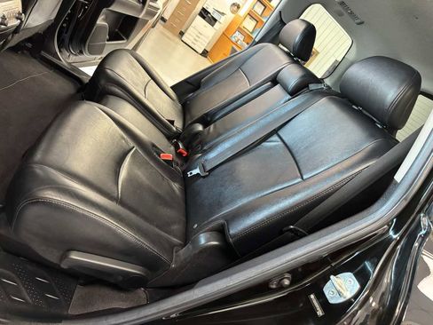 Used 2012 Toyota Highlander SE w/ Tow Pkg image 27