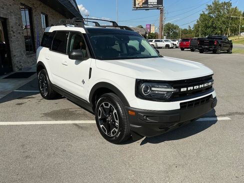Used 2023 Ford Bronco Sport Outer Banks w/ Tech Package AWD/4WD image 10