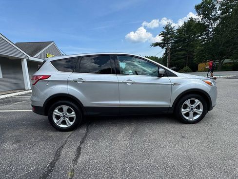 Used 2014 Ford Escape SE FWD image 15