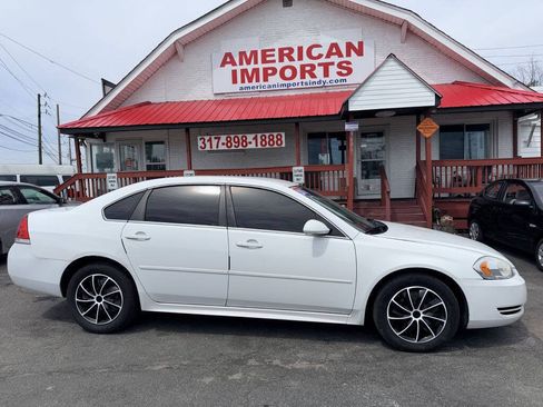 Used 2011 Chevrolet Impala LS FWD image 1