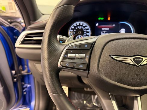 Used 2025 Genesis G70 3.3T Advanced image 13