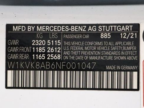 Used 2022 Mercedes-Benz SL 55 AMG 4MATIC w/ Driver Assistance Package image 38