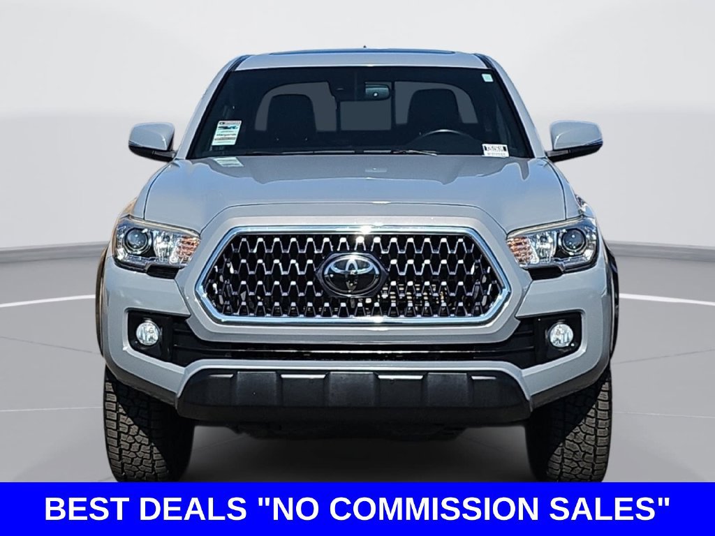 Used 2019 Toyota Tacoma TRD Off-Road AWD/4WD image 8