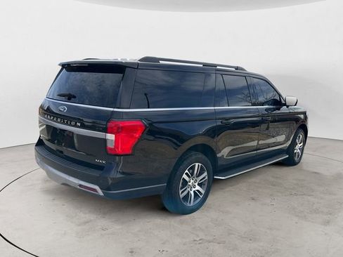Used 2022 Ford Expedition Max XLT image 5