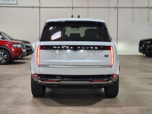 Used 2023 Land Rover Range Rover Long Wheelbase Autobiography AWD/4WD image 7