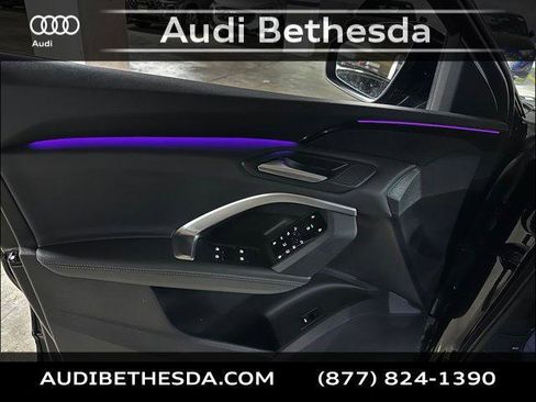 Certified 2025 Audi Q5 Premium w/ Convenience Package AWD/4WD image 14