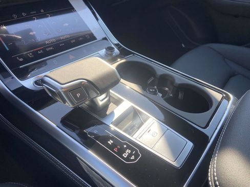 New 2026 Audi Q8 Premium Plus image 29
