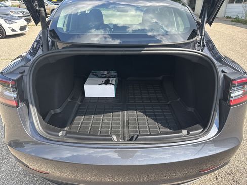 Used 2023 Tesla Model 3 Standard Range RWD image 6