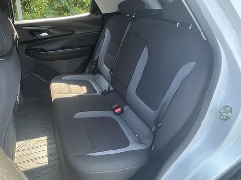 Certified 2024 Chevrolet TrailBlazer LT w/ Convenience Package FWD image 24