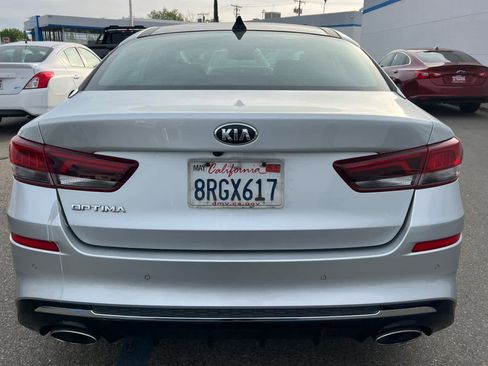 Used 2020 Kia Optima SE image 5