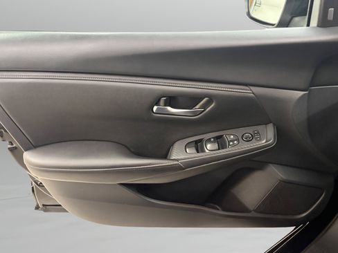 Used 2024 Nissan Sentra SV image 26