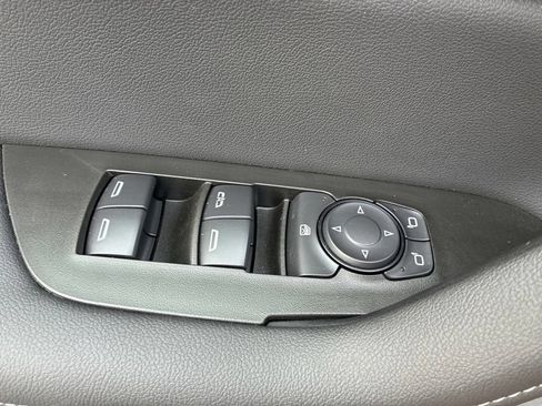 New 2026 Chevrolet Blazer LT w/ Convenience Package AWD/4WD image 23
