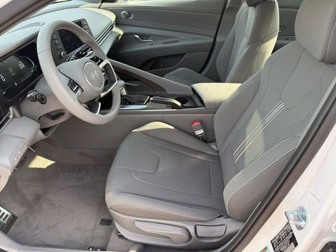 New 2026 Hyundai Elantra Sport FWD image 10
