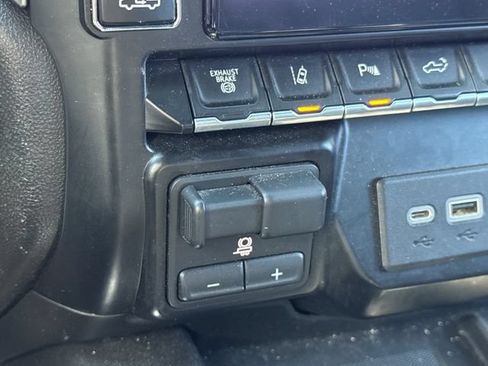Used 2021 GMC Sierra 2500 AT4 w/ AT4 Premium Plus Package AWD/4WD image 28