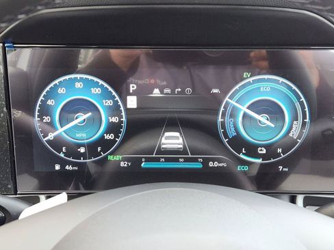 New 2026 Hyundai Elantra Limited w/ Cargo Package FWD image 13