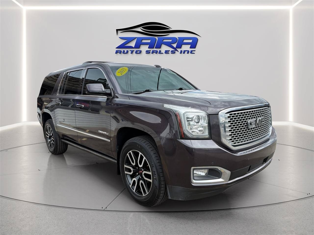 Used 2015 GMC Yukon XL Denali w/ Premium Package AWD/4WD image 9