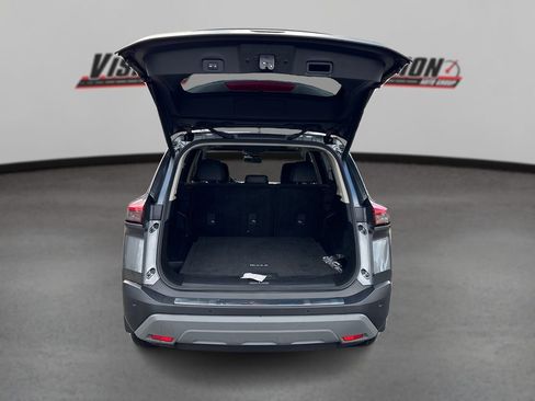 Used 2023 Nissan Rogue SV w/ SV Premium Package image 11